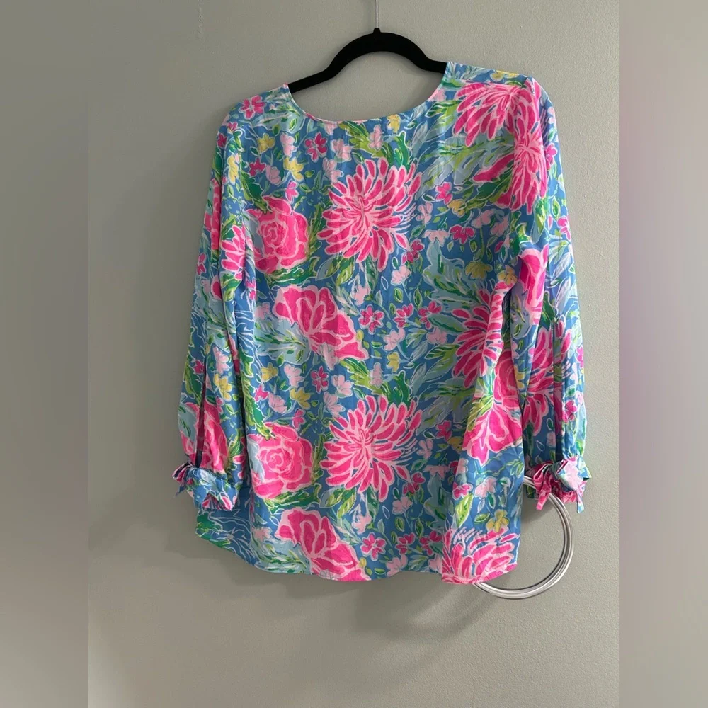 Lilly Pulitzer Floral long sleeve top blouse vacation wear - Picture 2 of 6